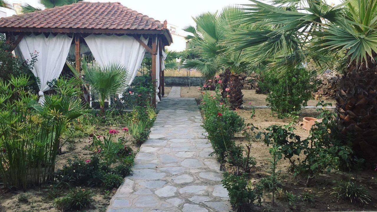 Villa Christie เกราโมตี ภายนอก รูปภาพ